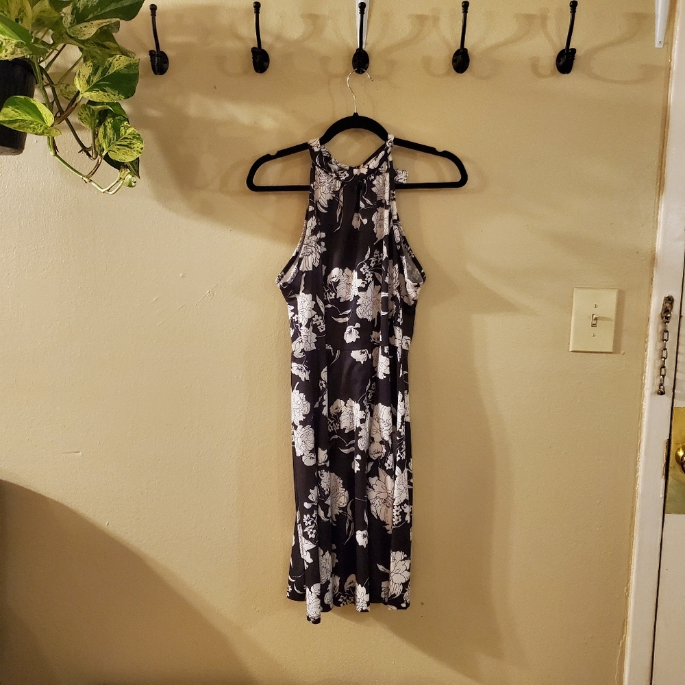 Black Floral Halter Dress midi